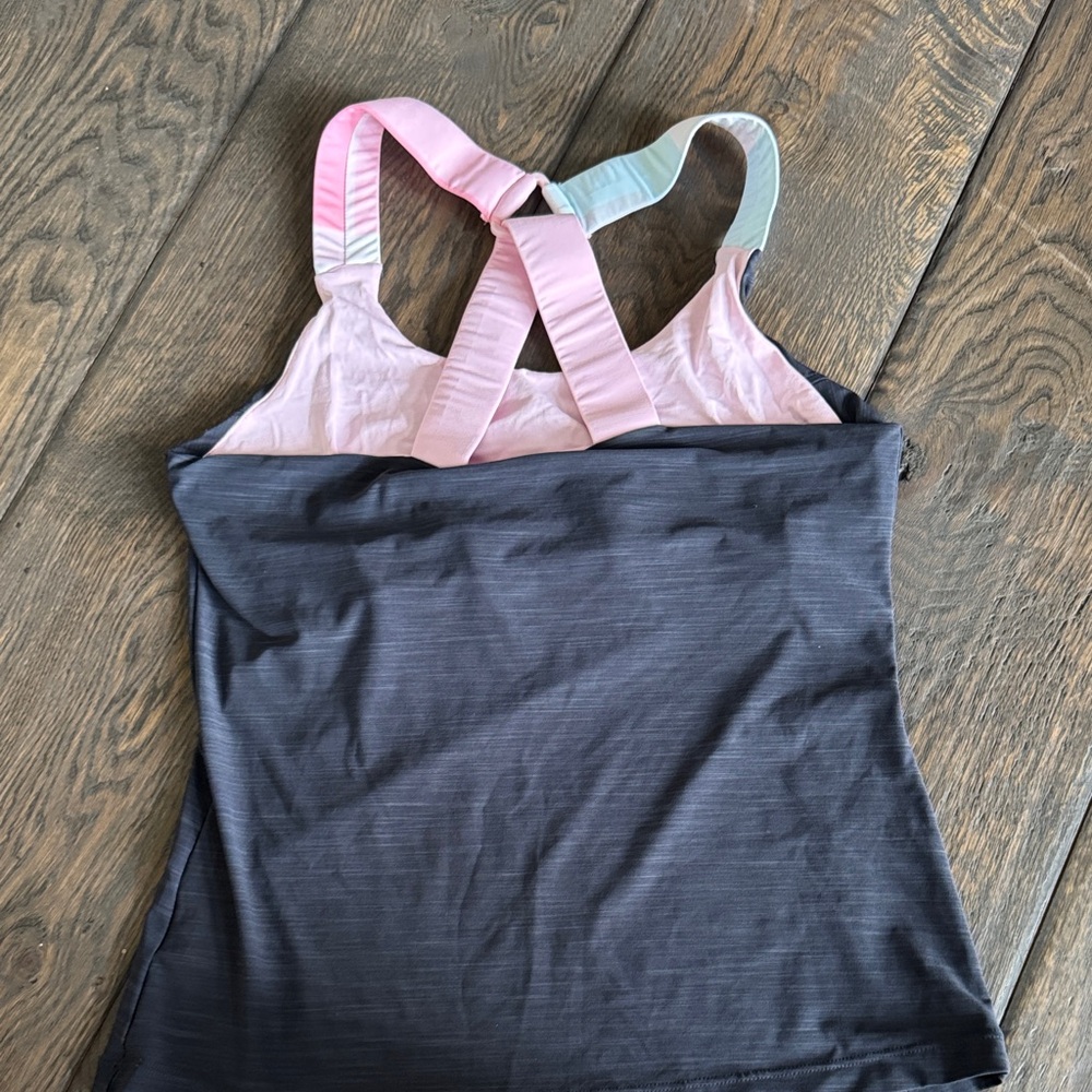 SET - SOFIBELLA Athletic Tank with Pink Skort LIKE NEW - Picture 3 of 4